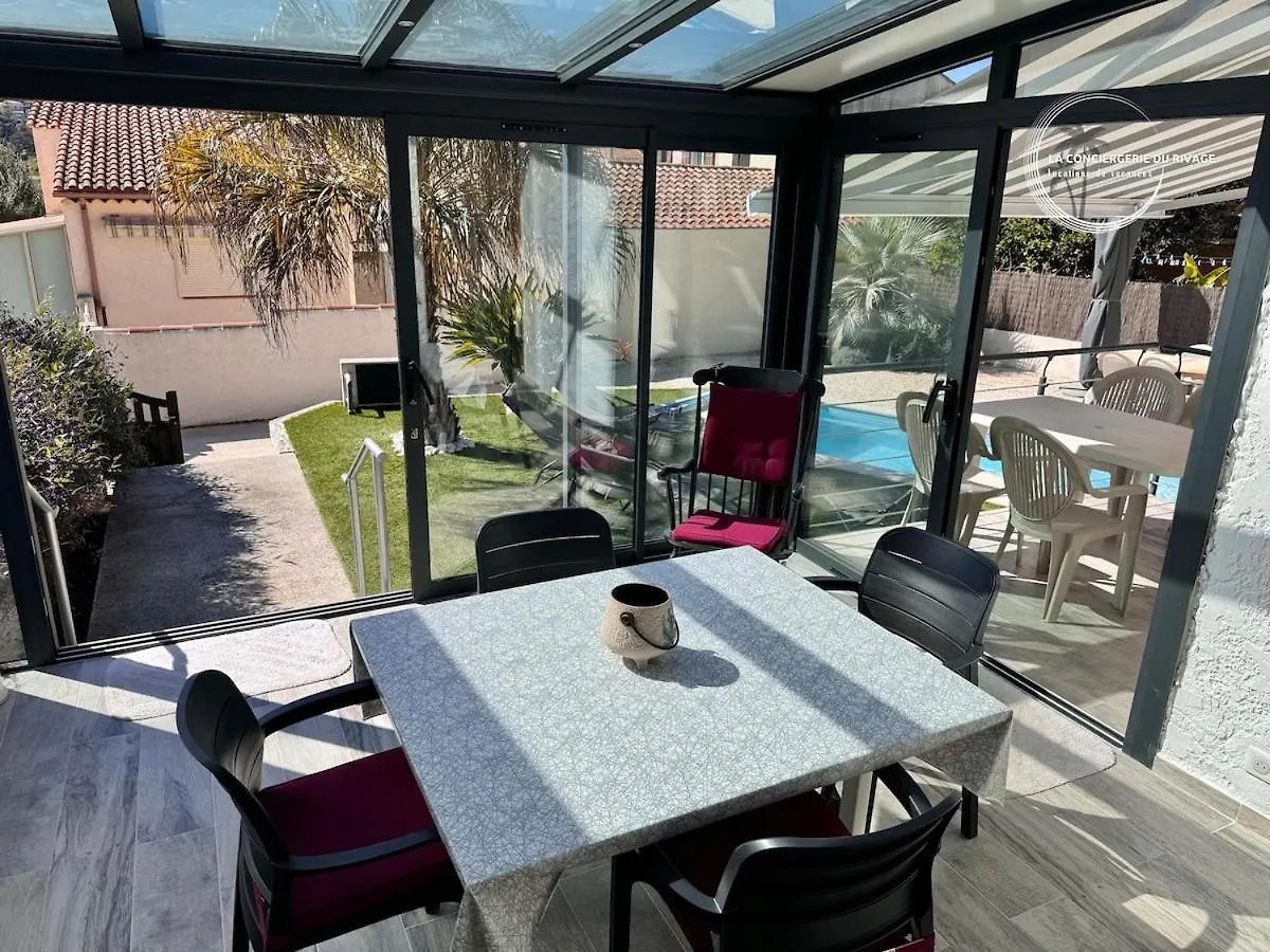 Villa Les Vignes Du Paradis - Piscine - Jardin Carqueiranne 0*,  France